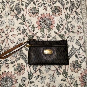 Michael Kors Jet Set Large Wristlet Black and Brown
